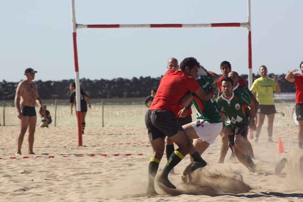 Rugby en la playa.
(Foto Ilustrativa).
