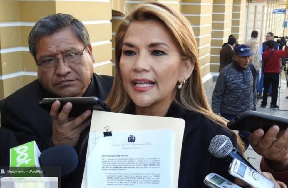 La senadora Jeanine Añez asumiría la presidencia en Bolivia (Foto: web)