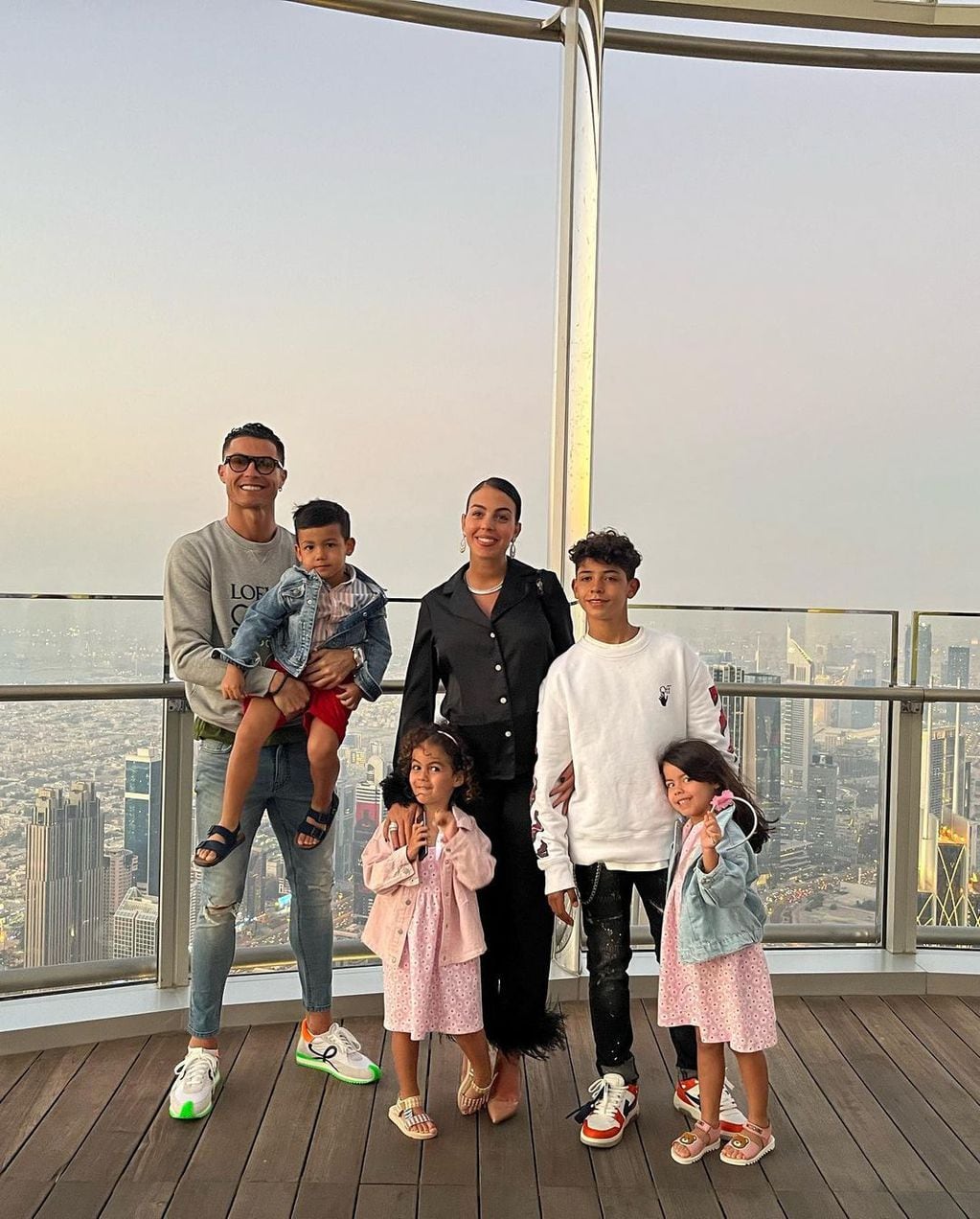 La familia completa en Dubái. 