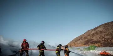 Incendio en el depósito de cubiertas