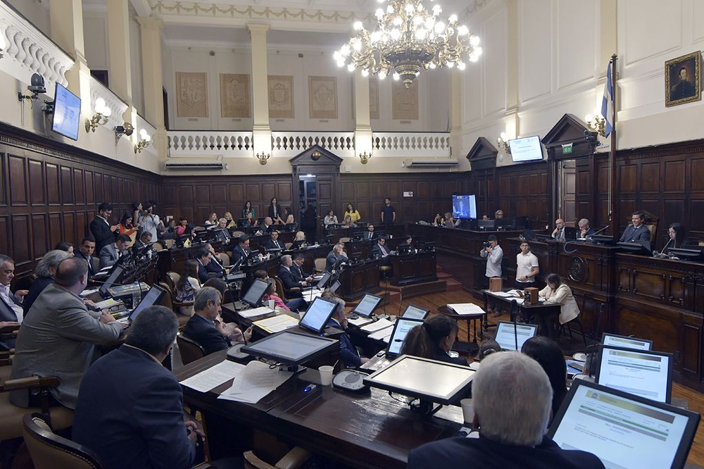 La Legislatura de Mendoza.