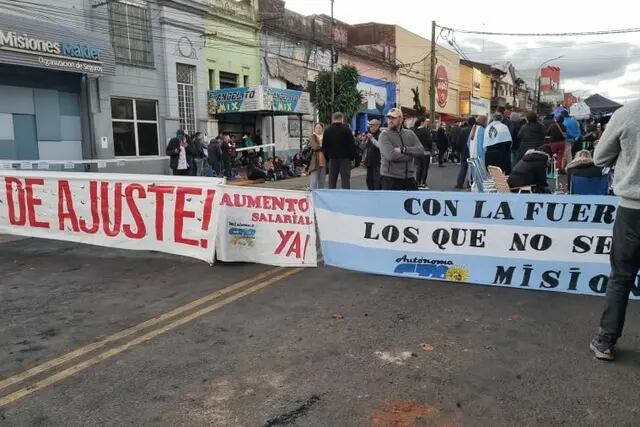 Conflicto policial en Misiones: este lunes se espera avances en la negociación