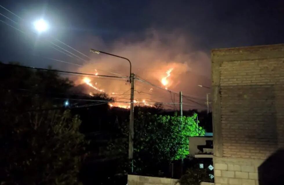 Incendios en las sierras de San Luis visto desde la ciudad