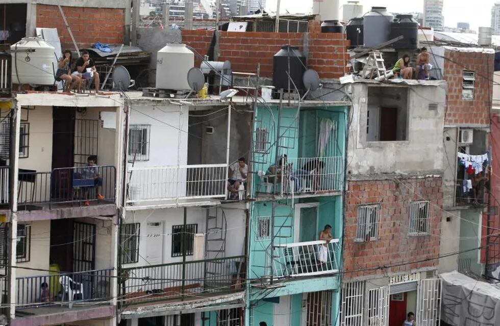 La villa 31 de Retiro, uno de los barrios precarios que más creció en los últimos años. REUTERS/Enrique Marcarian