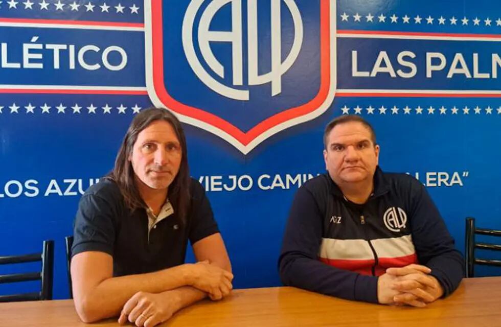 Los dirigentes del club Las Palmas, Juan Carlos Olave y Sebastián Chiatti.