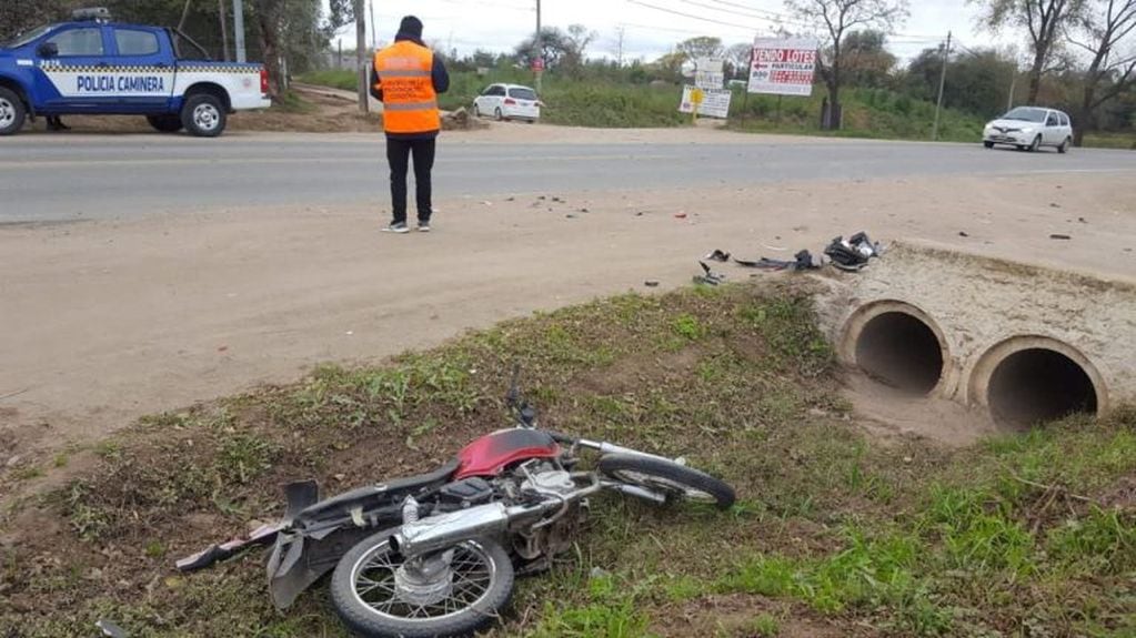 Motocicleta Cerro 150 cc involucrada en el accidente sobre Ruta 5 Km 34.