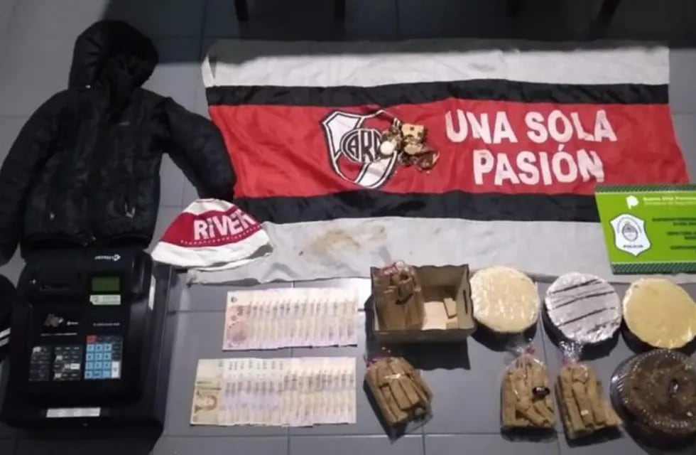 Hinchas de River fueron detenidos por robar una panadería