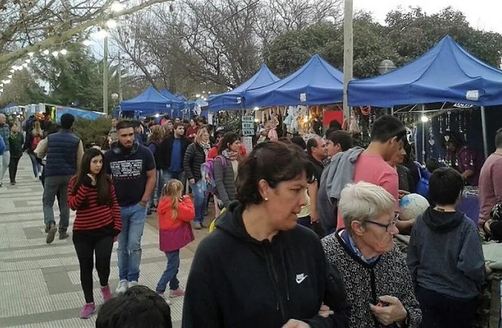Nueva edición de la Feria Franca (Municipalidad de Santa Rosa)