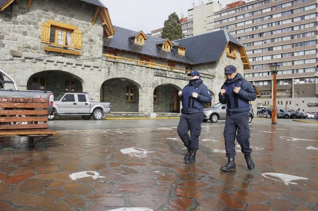 Policía de Bariloche (web)