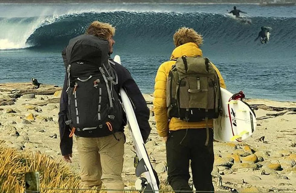 La ola sin fronteras: el documental que se filmó en las Islas Malvinas