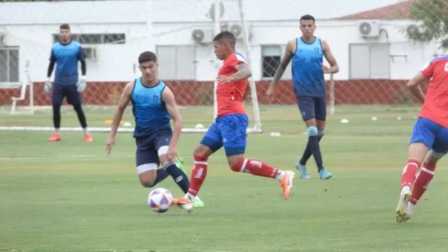 Partido amistoso entre Atlético de Rafaela y Unión de Santa Fe