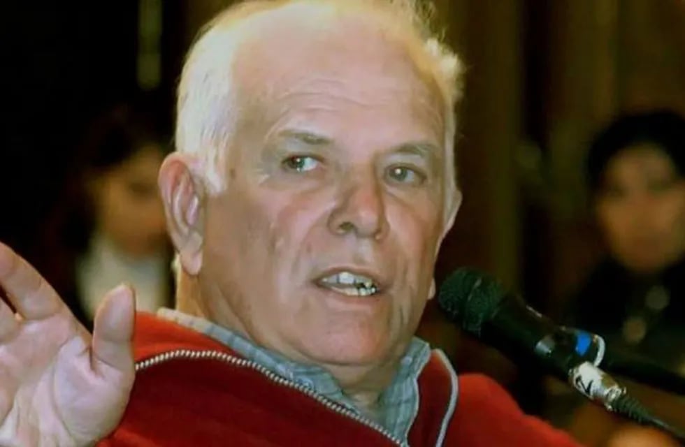 López desapareció de su domicilio en el barrio platense de Los Hornos el 18 de septiembre de 2006 (web).