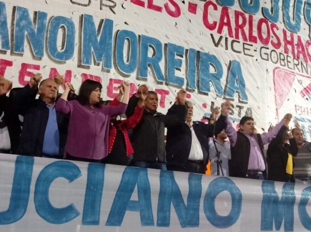 El diputado Gaspar Santillán, presidente del bloque Primero Jujuy, y el vicegobernador Haquim, encabezaron el acto de lanzamiento de la campaña de Luciano Moreira en Monterrico.