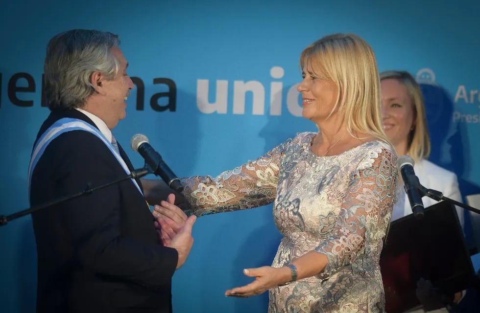 Marcela Losardo junto al presidente Alberto Fernández. (Archivo)