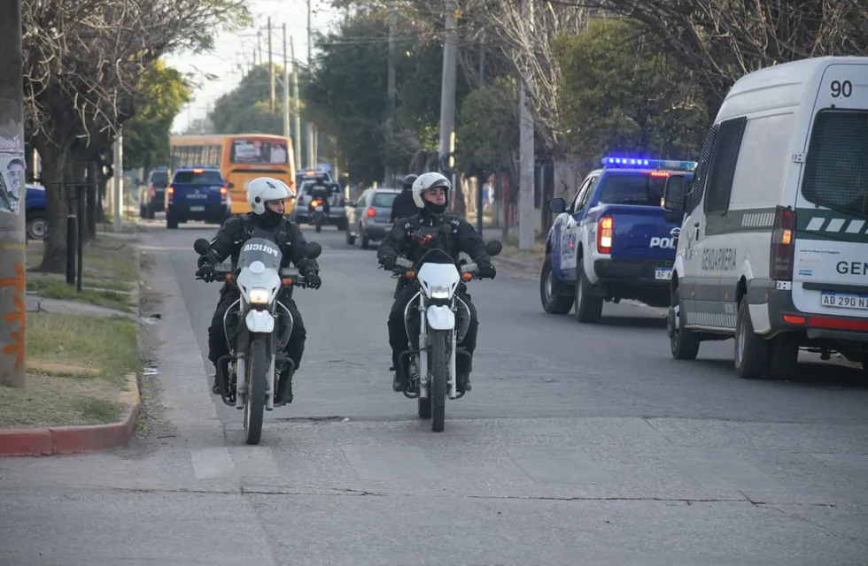 El norte de la ciudad de Córdoba lleno de presencia policial este viernes. (Gentileza).