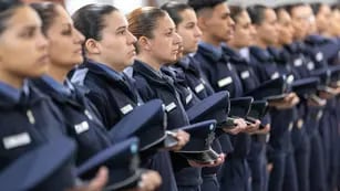 Se abre una nueva convocatoria para el ingreso de 1.200 aspirantes a policía de Santa Fe