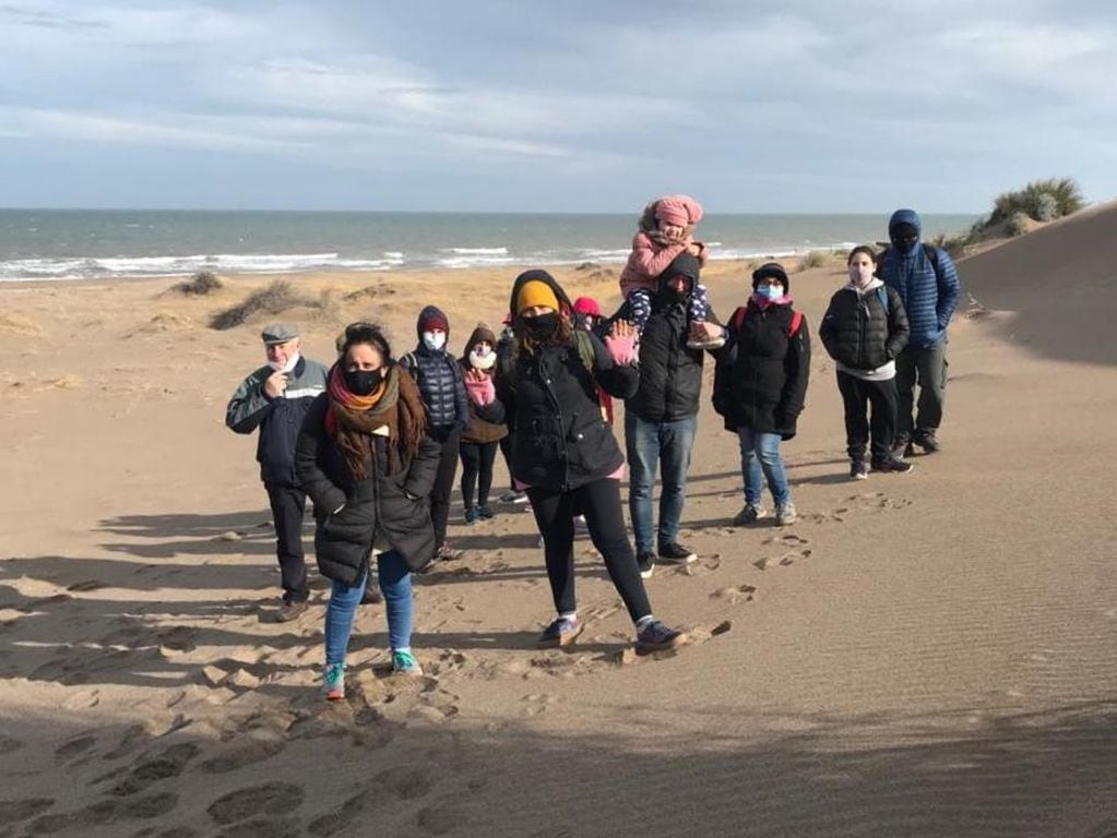 Turistas de varios puntos del país visitaron Pehuen Co en invierno