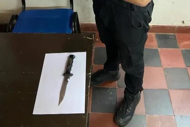 Encuentran un cuchillo en el pupitre de un estudiante en Oberá