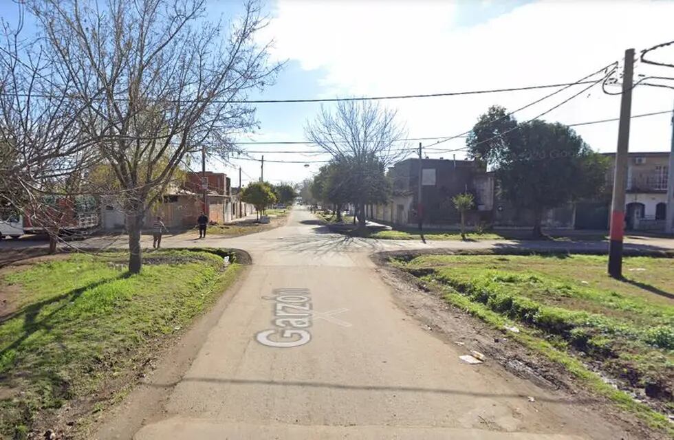 Mataron de al menos un disparo en la cabeza a un hombre en pasaje Caaguazú y Garzón, zona oeste de Rosario.