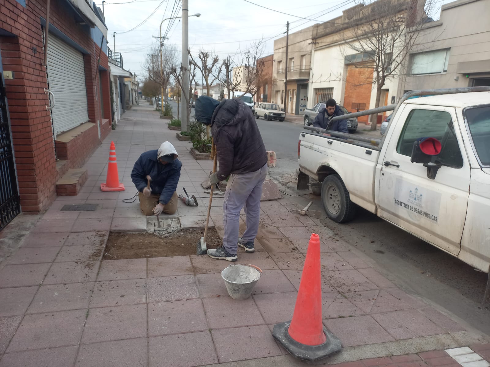 La Municipalidad de Tres Arroyos trabaja en la reparación de veredas