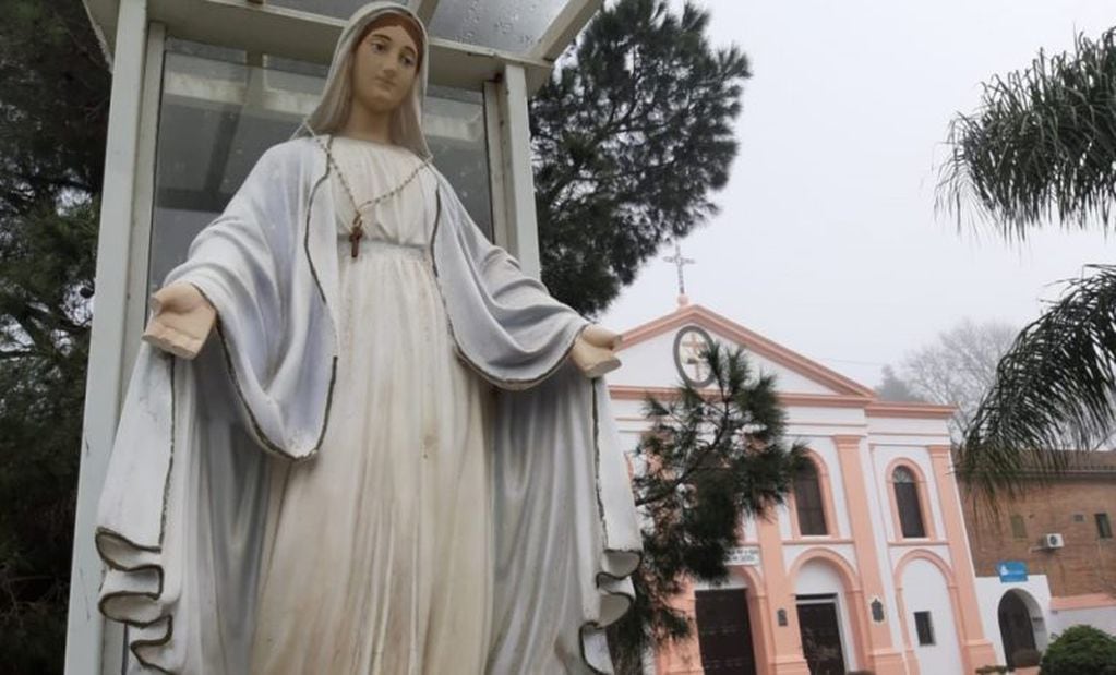 Sin piedad: le cortaron las manos a la virgen de un convento (SL24)