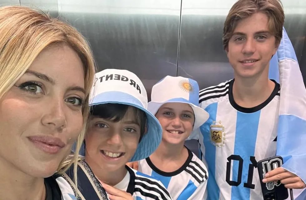 Wanda Nara en Qatar con sus hijos para alentar a la Selección Argentina