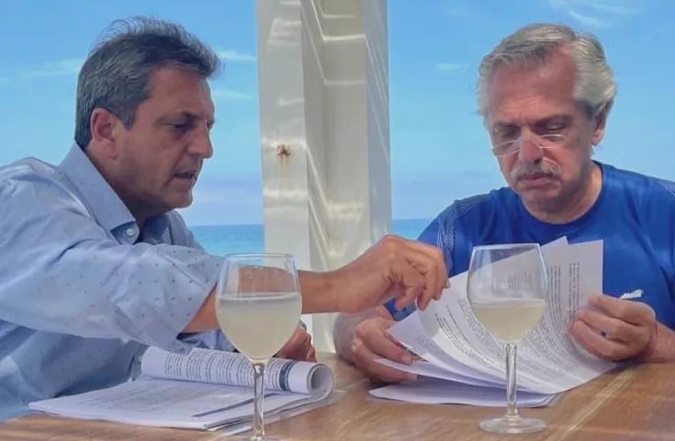 La reunión que mantuvo Alberto Fernández con Massa para "analizar el acuerdo de integración" con Brasil. Foto: Twitter Alberto Fernández.
