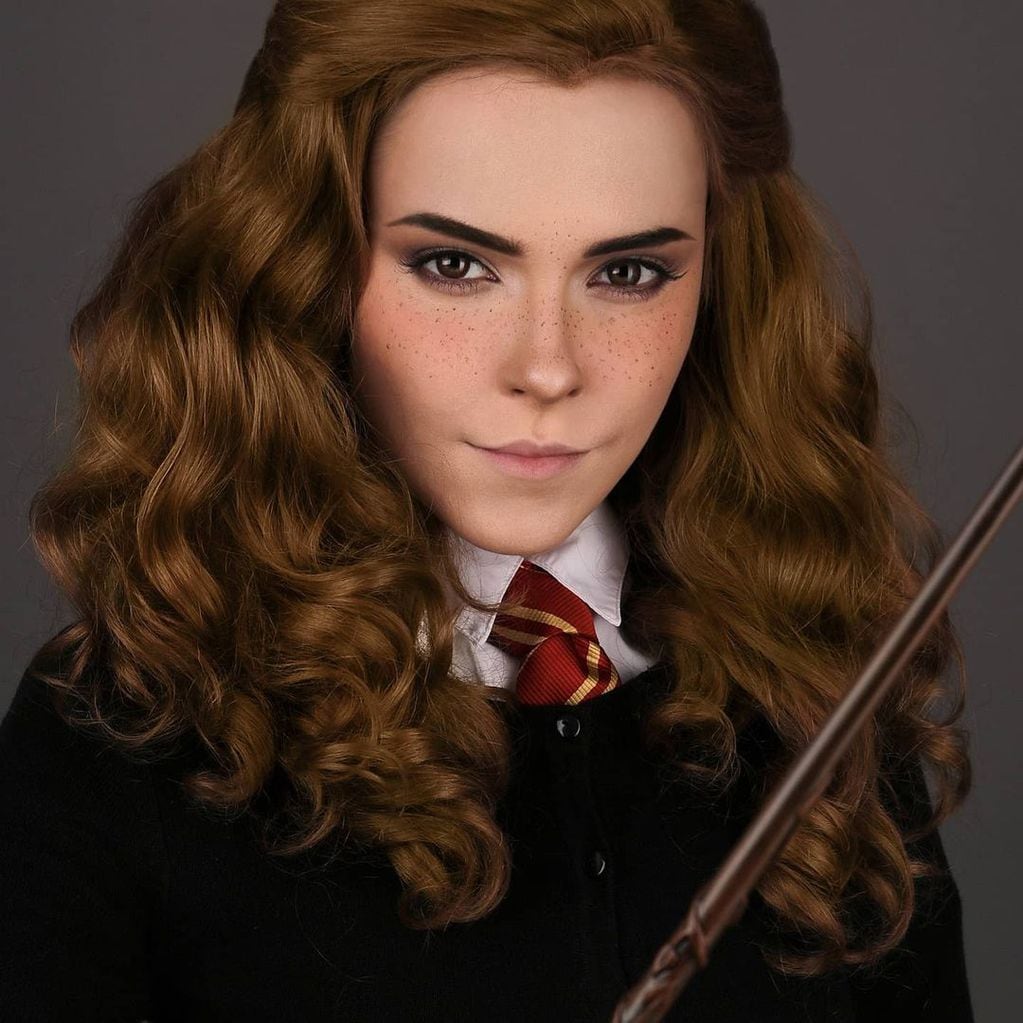 Ilona Bugaeva, la cosplayer rusa, como Hermione Granger.