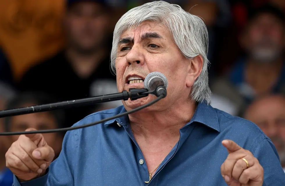 Hugo Moyano quiere alquilar una mansión en un club de campo que está valuada en 5 mil dólares. Los vecinos juntan firmas para rechazar la solicitud.