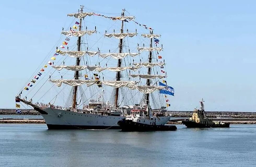 La Fragata Libertad volverá a navegar, tras ser puesta en valor en un astillero marplatense (Foto: @astillerospi)