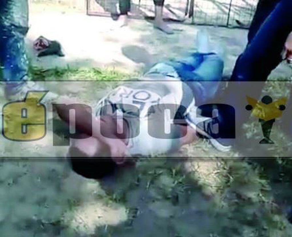 Vecinos de Corrientes lincharon a un ladrón. (Foto: Época)