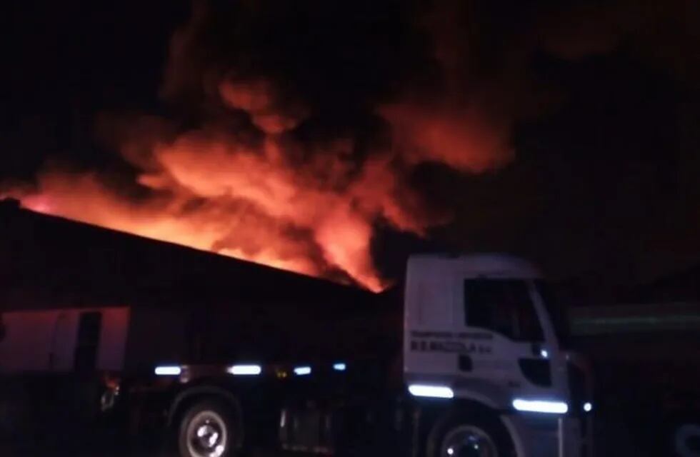 Incendio en Quilmes (Web)