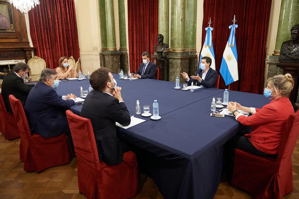 Wado de Pedro encabezó junto a Sergio Massa la reunión con los presidentes de las bancadas del interbloque de Juntos por el Cambio. (Foto: Ministerio del Interior)