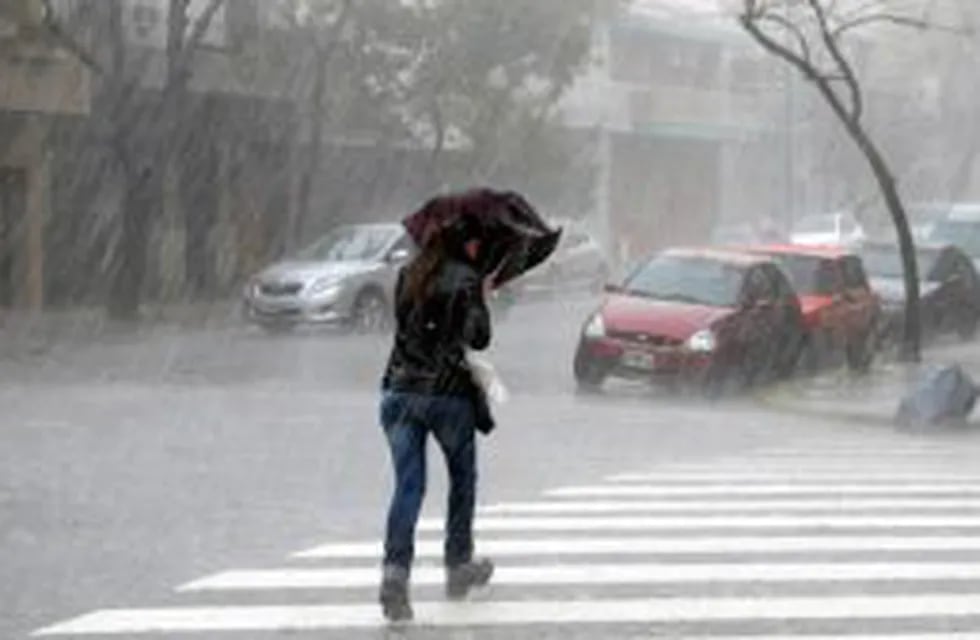 El SMN pronostica probabilidad de lluvias para la tarde-noche.