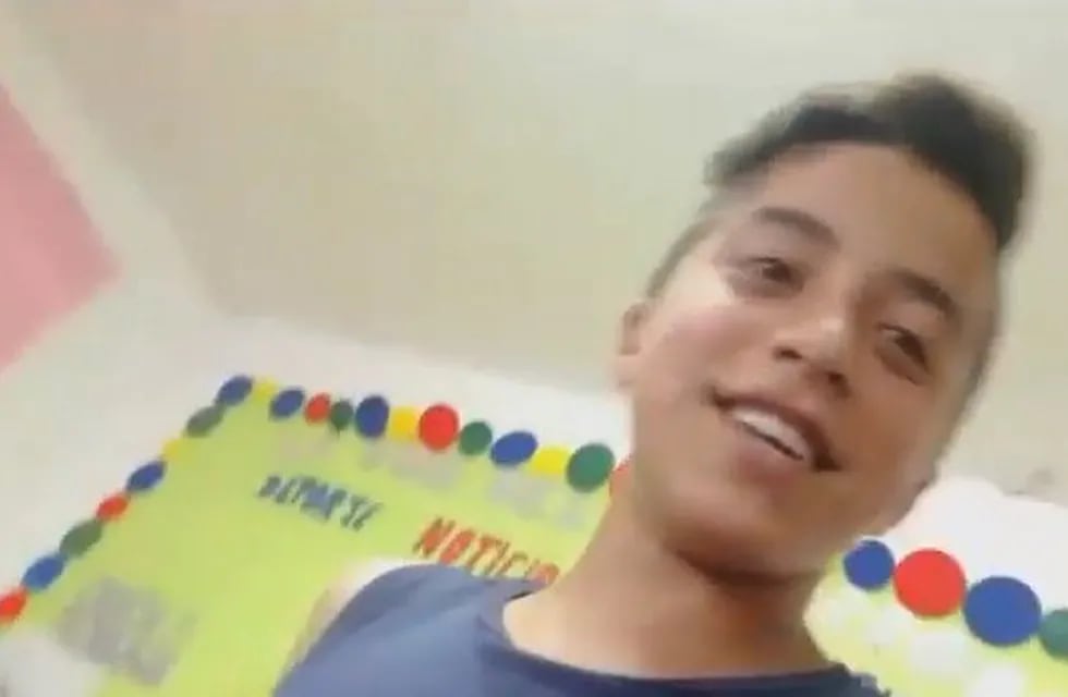 Marcelo Alcaráz: las imágenes tomadas con un celular por el alumno de 2º año del colegio, que está en el departamento Lavalle (Mendoza), son parte de un trabajo escolar que tituló “Mi camino a la escuela”.