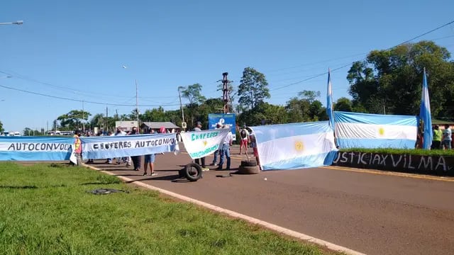 Taxistas y comerciantes de Iguazú se reunieron con autoridades del gobierno provincial