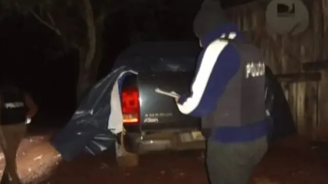 Recuperan en Garuhapé camioneta robada en San Vicente