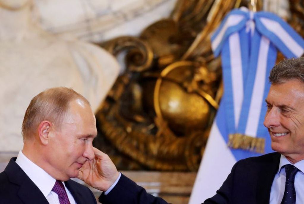 El presidente de Rusia, Vladimir Putin, se reúne con el presidente de Argentina, Mauricio Macri, en el Palacio Presidencial de la Casa Rosada (Reuters).