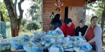 Hicieron entrega de alimentos a varios merenderos de Puerto Iguazú