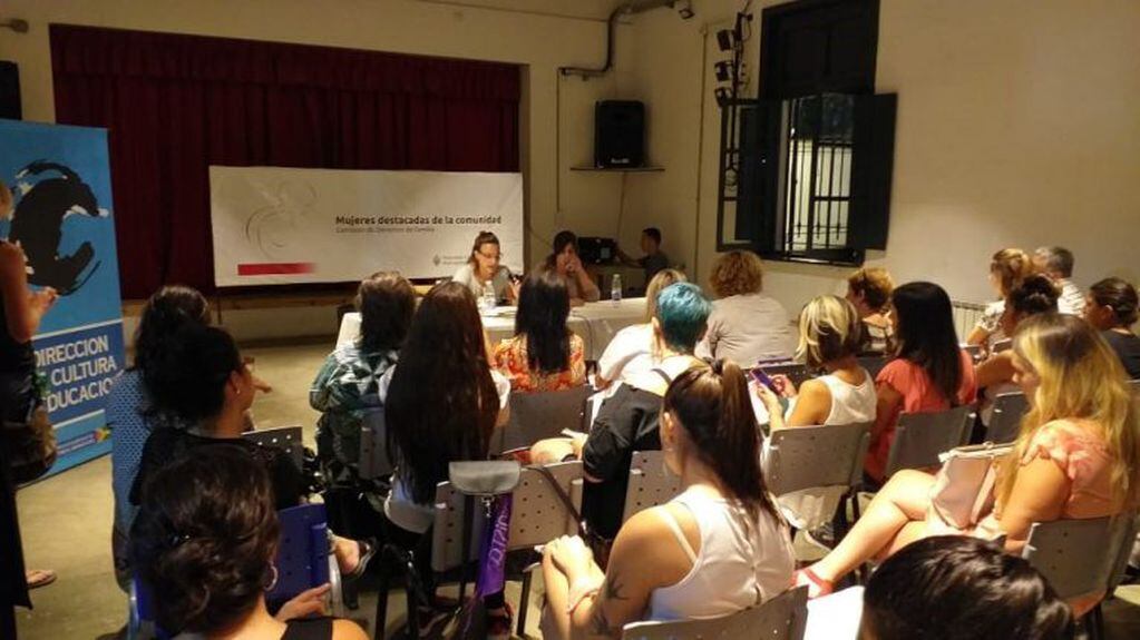 Ciclo de charlas de la Multisectorial de Mujeres de Tres Arroyos