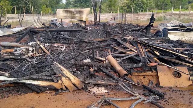 Un incendio consumió una vivienda en Eldorado