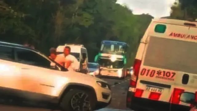 Accidente de tránsito causa interrupción en la Ruta N12 cerca de Puerto Iguazú
