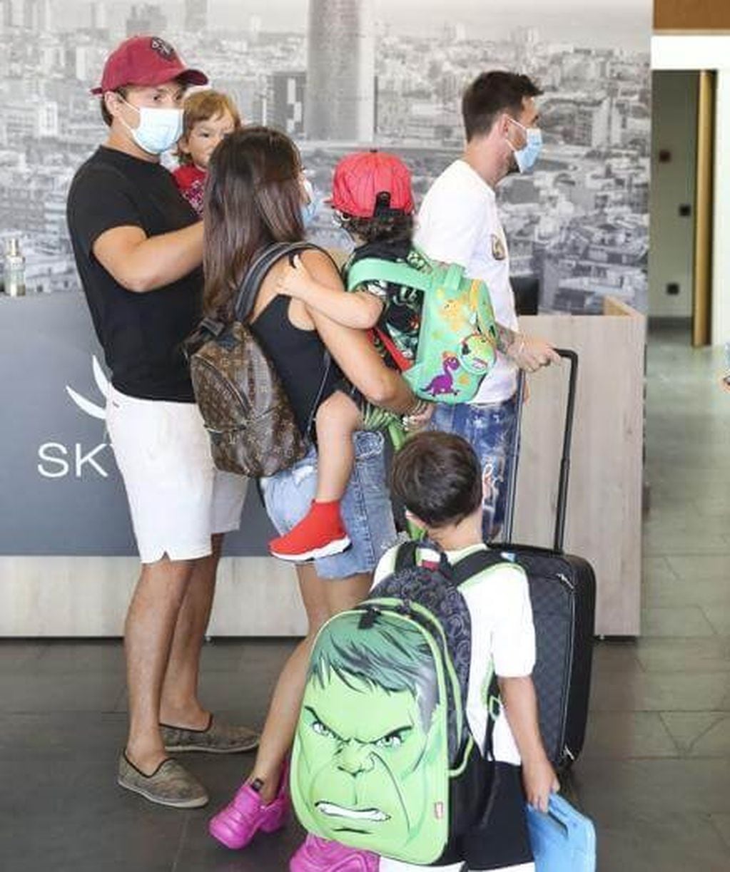 Messi, Antonela y sus hijos partieron de vacaciones a Ibiza (Foto: Jordy Galvani - Mundo Deportivo)