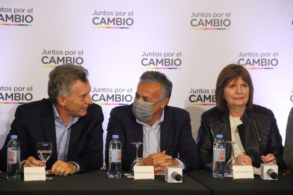 Los dirigentes de la oposición criticaron la liberación de José López