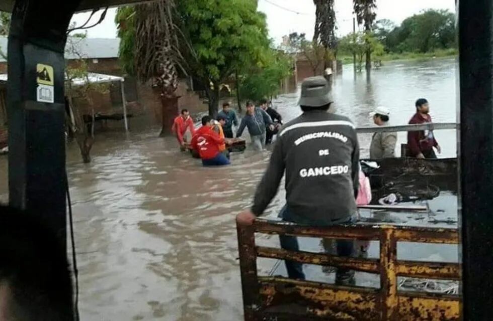 Todo el sudoeste chaqueño quedó bajo agua por las fuertes lluvias