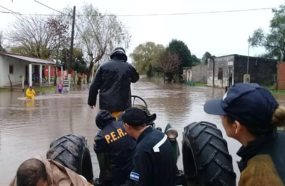 Inundaciones Tala - Irazusta Entre Ríos\nCrédito: Bomberos Voluntarios