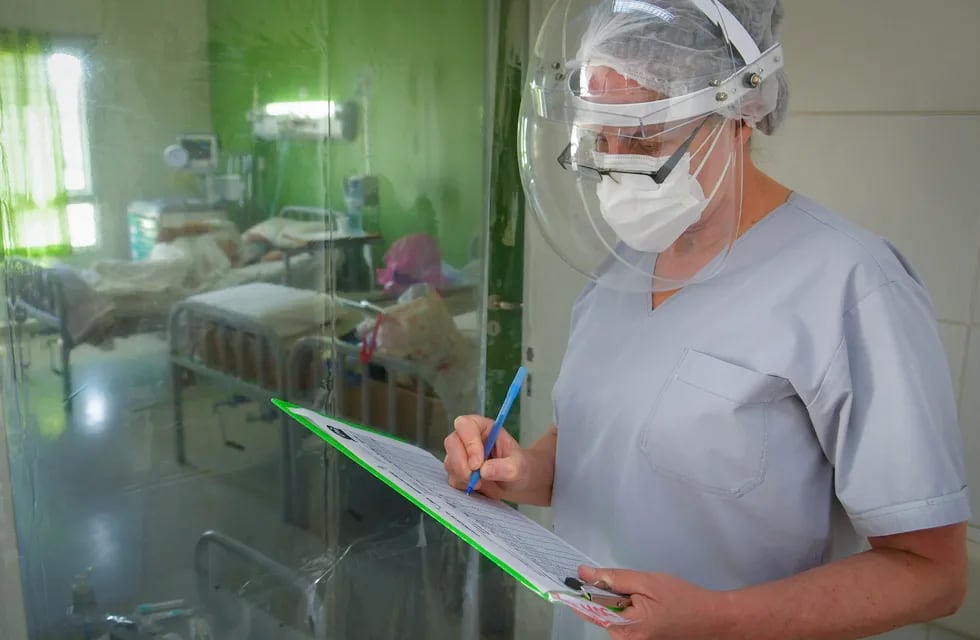 El Hospital Carrillo de Las Heras sumó 8 nuevas camas en la Unidad de Terapia Intensiva.