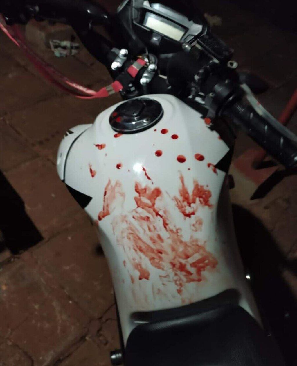 IMÁGENES SENSIBLES|Vecino corrió a tiros a jóvenes que hacían ruido con sus motos