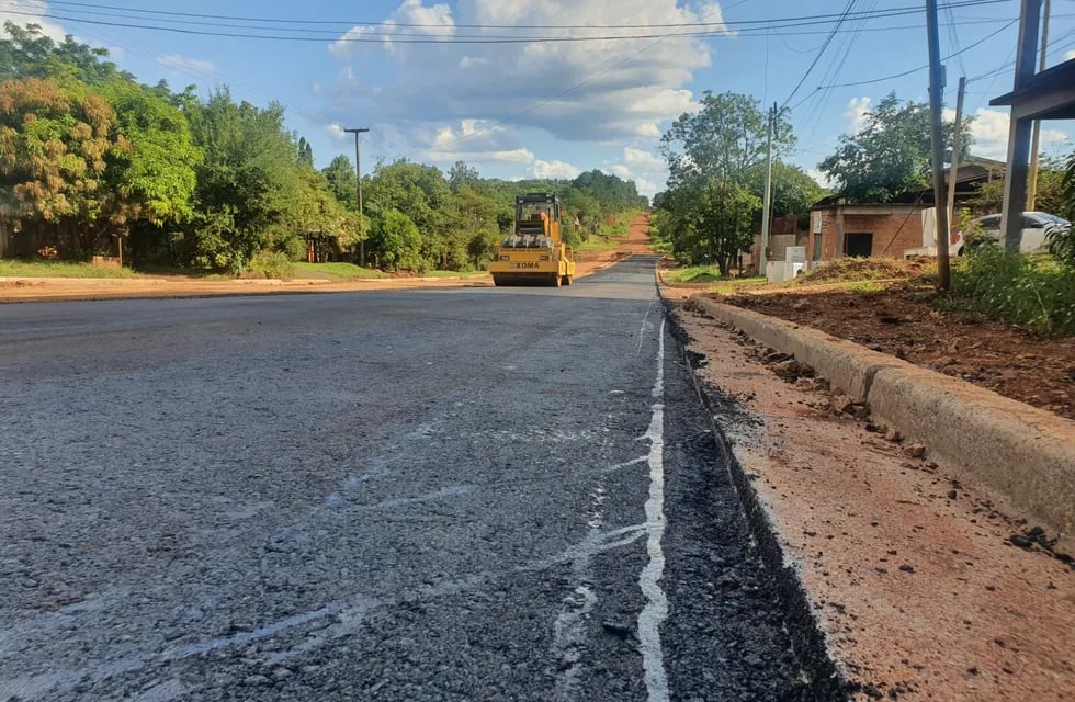 Continúan ejecutando obras viales en Eldorado.