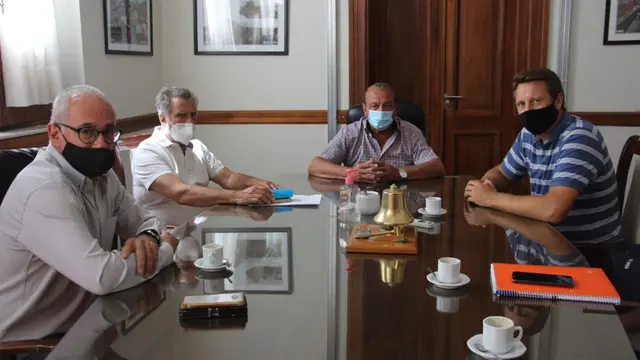 El Intendente Sánchez con representantes de Vialidad Nacional Región Sur